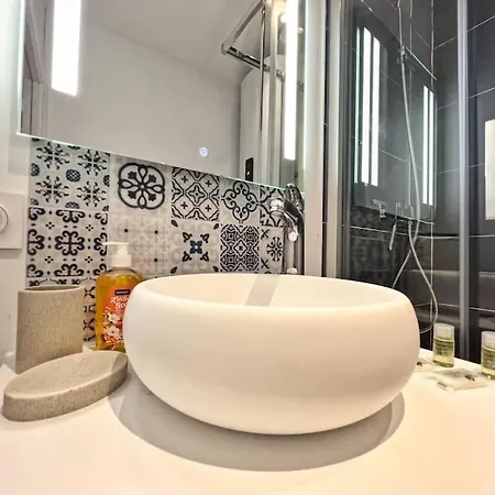 L'evasion Marine A La 2p * Houlgate